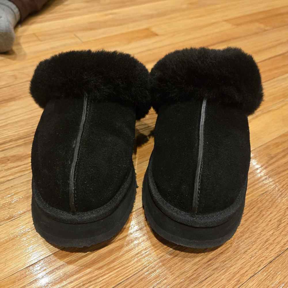 UGG Black Cozy Fur Slippers